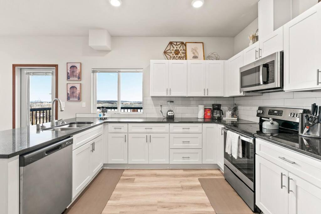 Photo of Kitchen in South Perry District