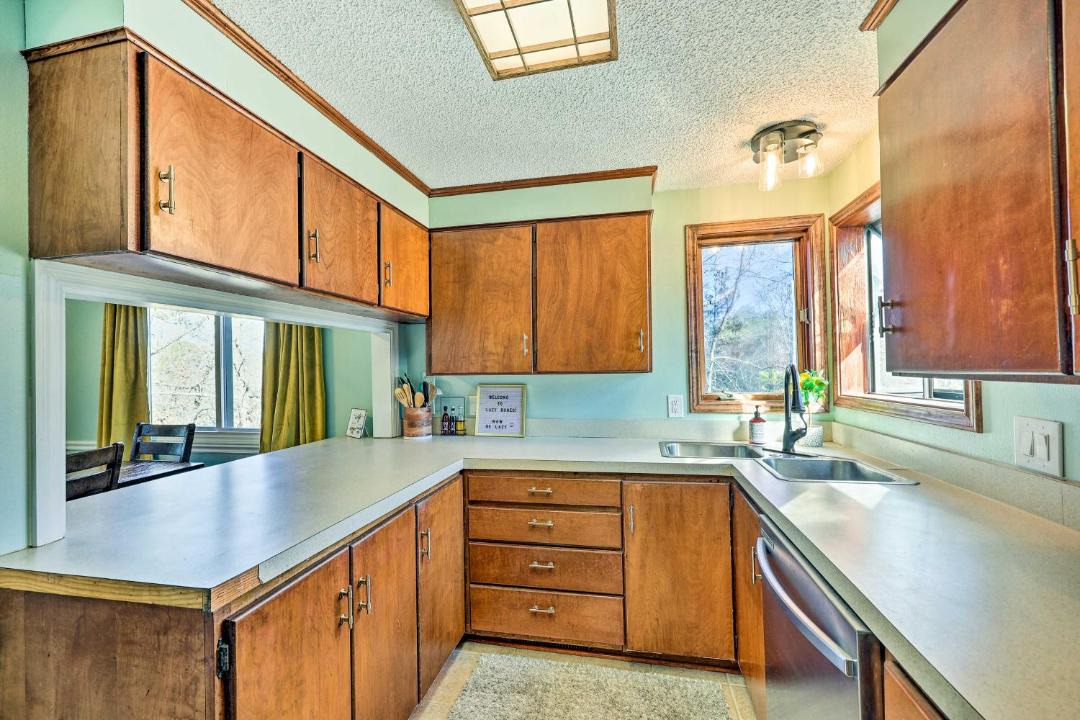 Photo of Kitchen in Mid America