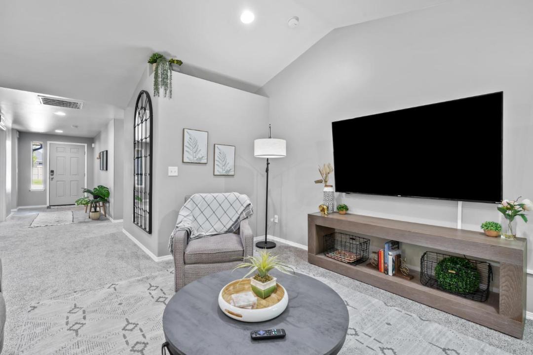 Photo of Livingroom in Nampa