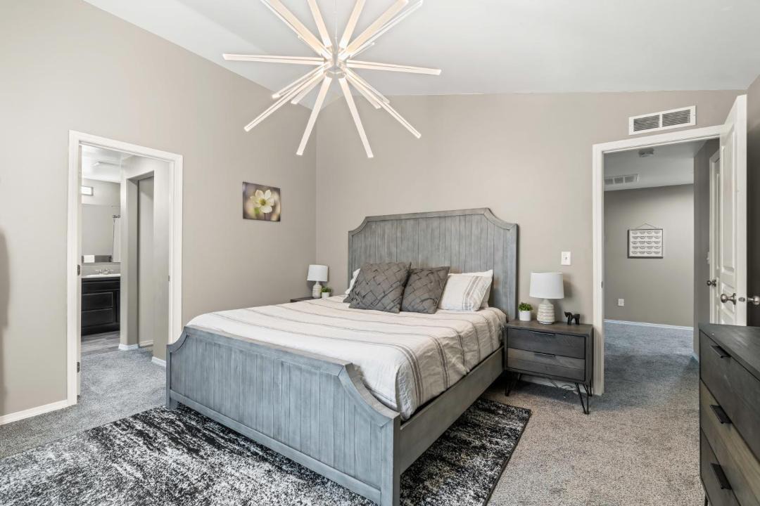 Photo of Bedroom in Nampa