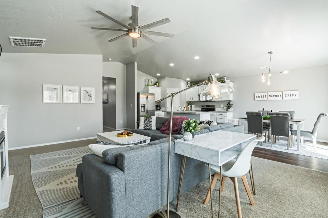 Photo of Livingroom in Nampa