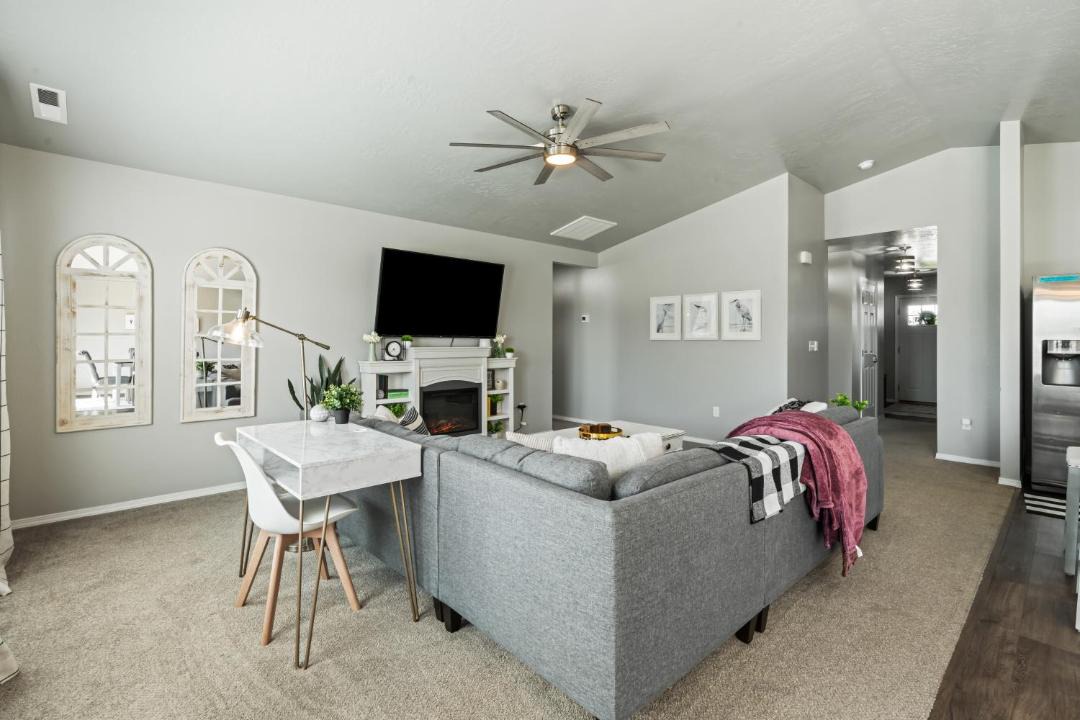 Photo of Livingroom in Nampa