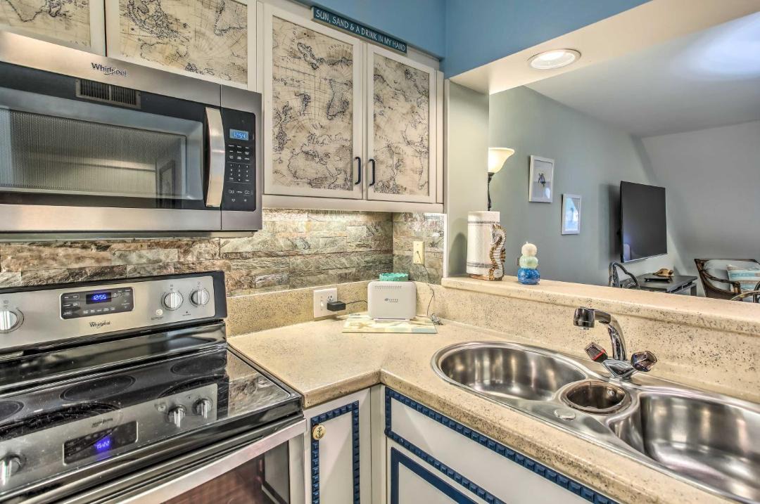 Photo of Kitchen in Arcadian Shores