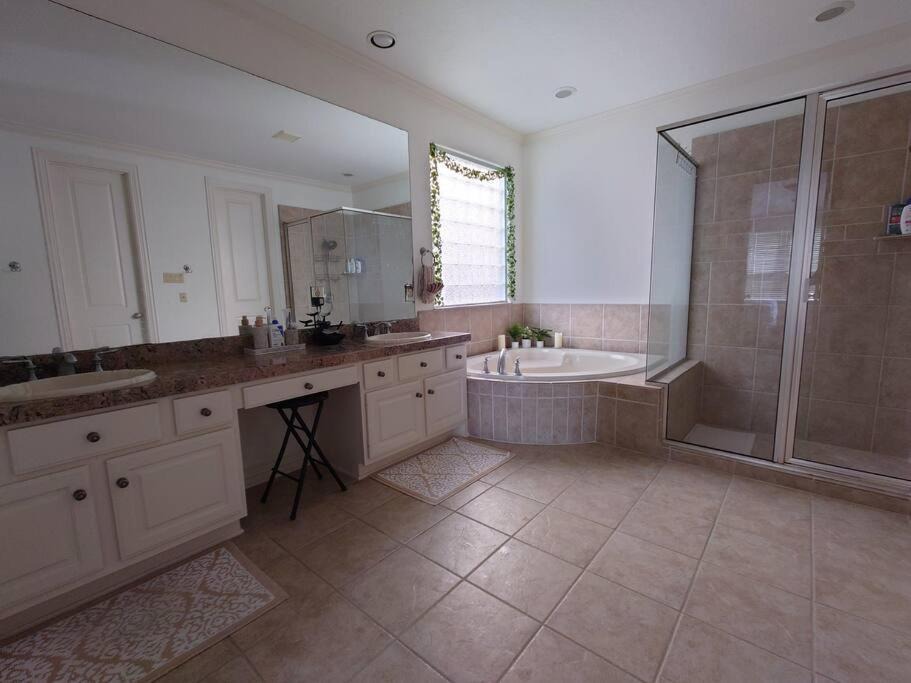 Photo of Kitchen in George Bush Park/Eldridge