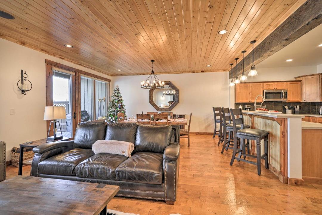 Photo of Livingroom in Red Lodge
