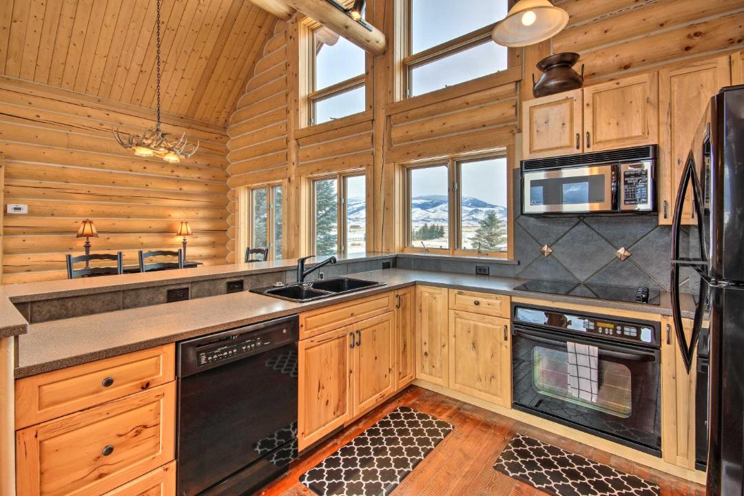 Photo of Kitchen in Livingston