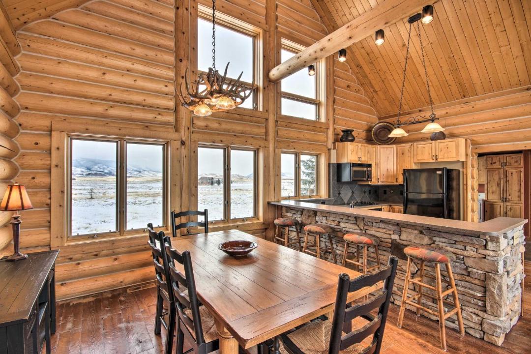 Photo of Livingroom in Livingston