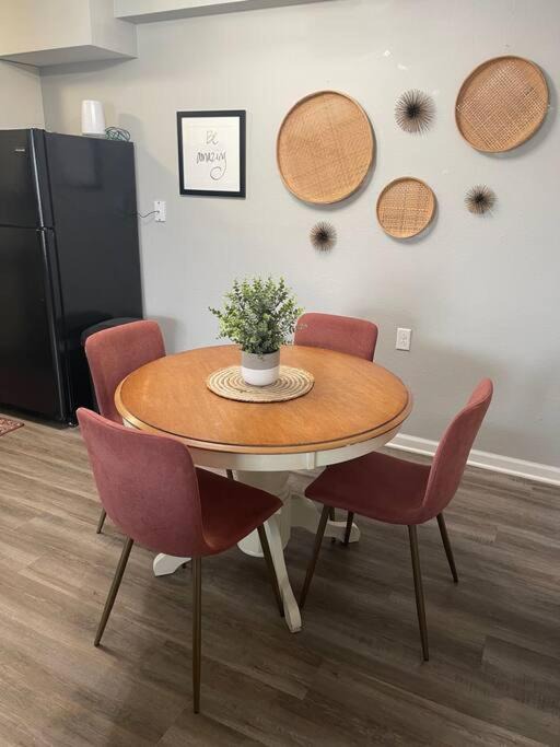 Photo of Livingroom in Hamilton