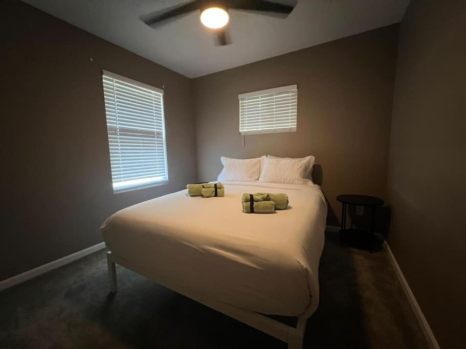 Photo of Bedroom in Central - Terry