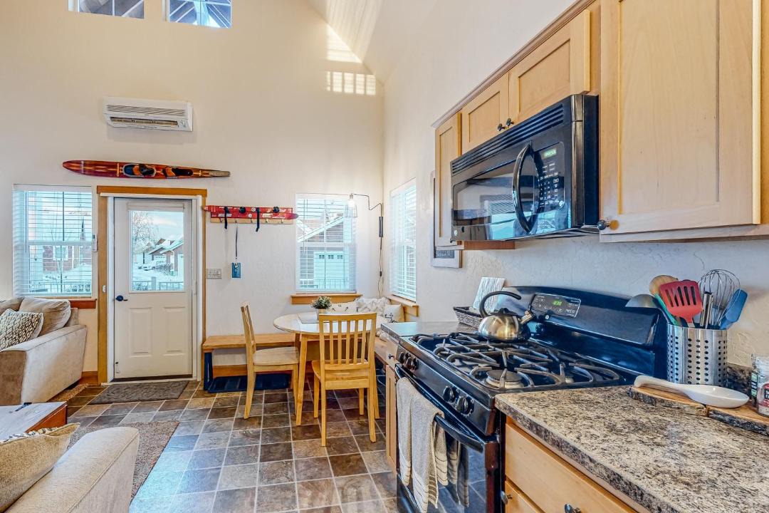 Photo of Kitchen in Dover Bay