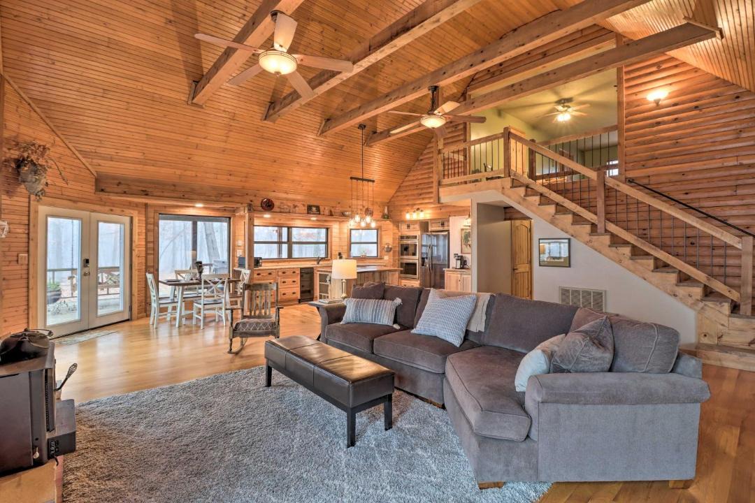 Photo of Livingroom in Mt. Sherman