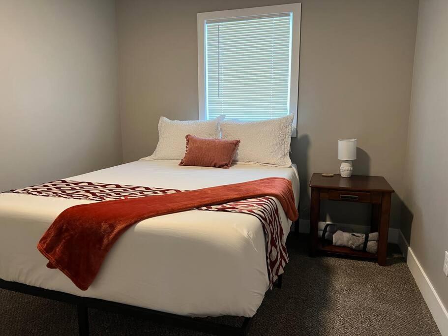 Photo of Bedroom in Central - Terry