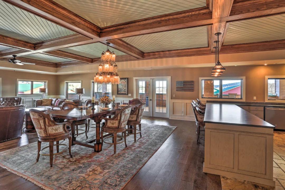Photo of Livingroom in Sturgis
