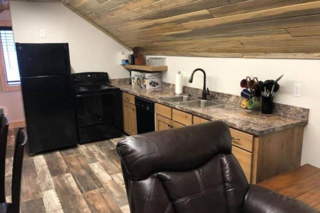 Photo of Livingroom in Island Park