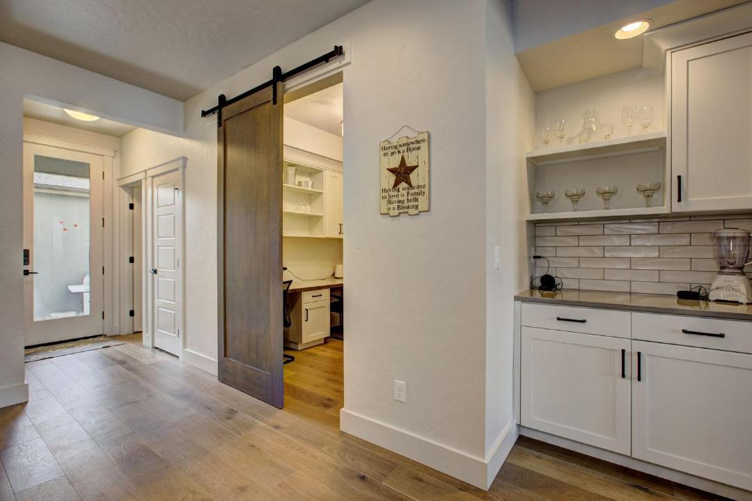 Photo of Kitchen in Warm Springs