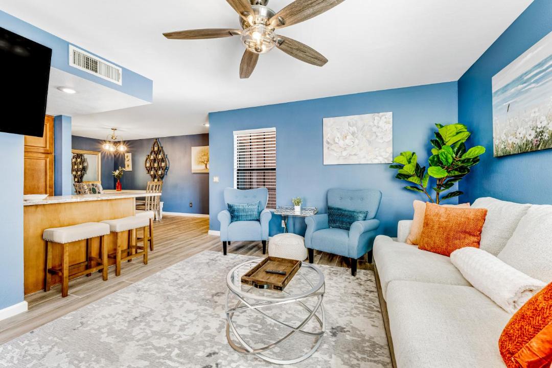 Photo of Livingroom in Tucson