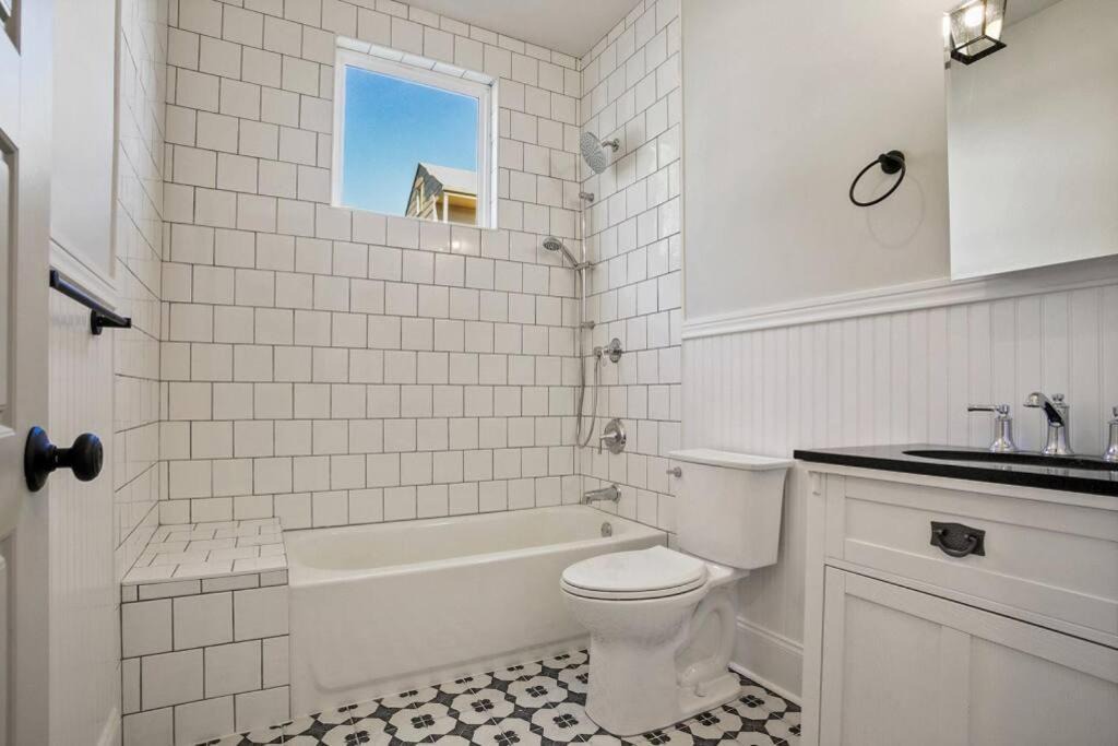 Photo of Bathroom in Faubourg Delassize