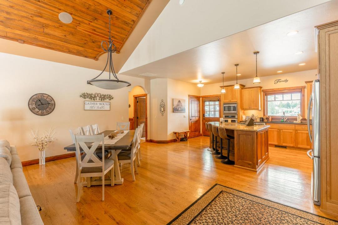Photo of Livingroom in Kalispell