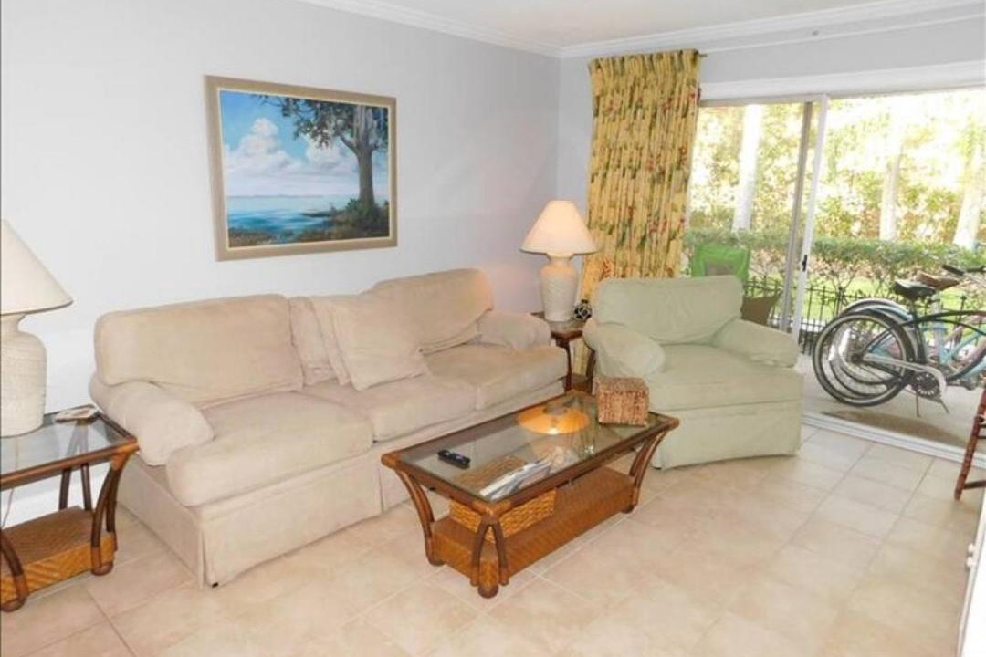 Photo of Livingroom in Demere Park
