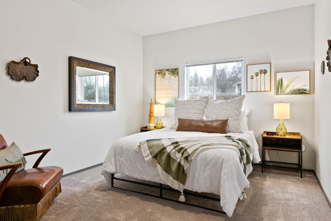 Photo of Bedroom in South Perry District