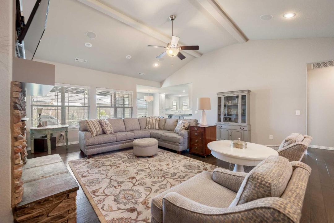Photo of Livingroom in Bentonville - Fayetteville