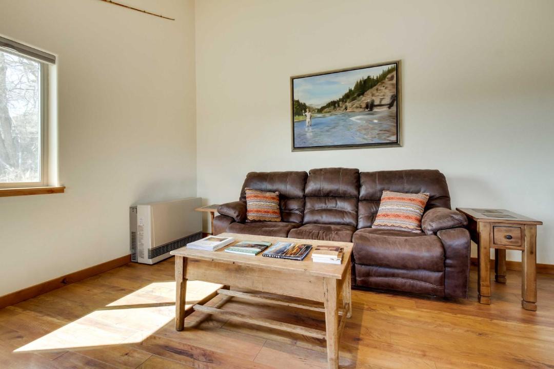 Photo of Livingroom in Silver Star