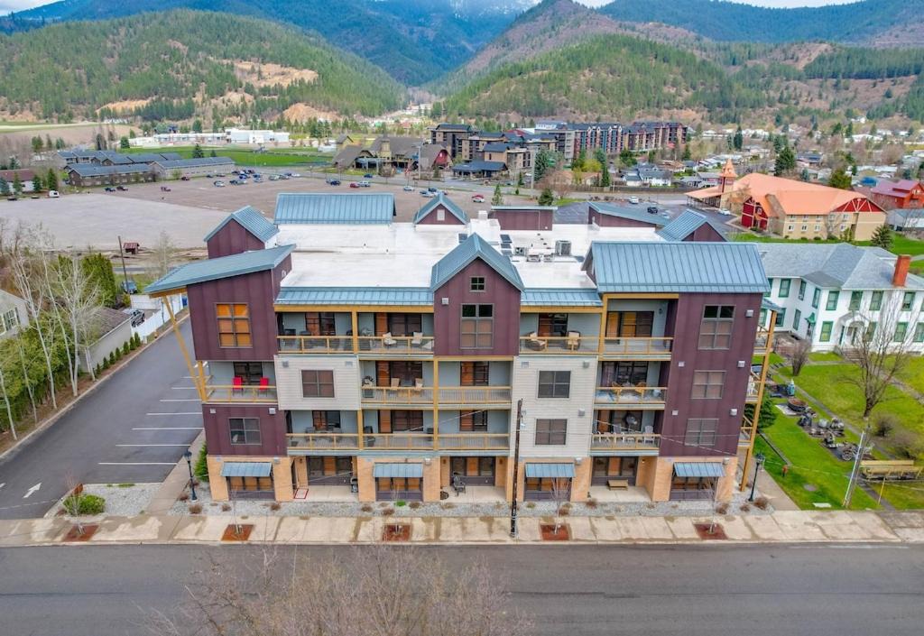 Photo of Buildings in Kellogg