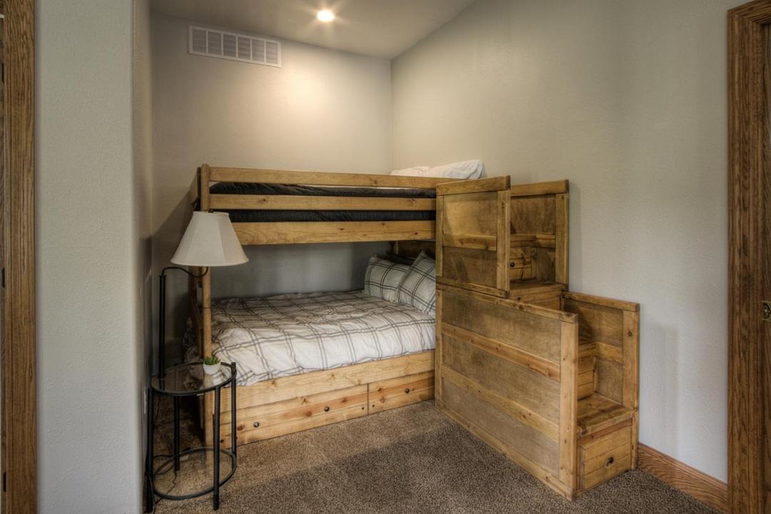 Photo of Bedroom in Deadwood
