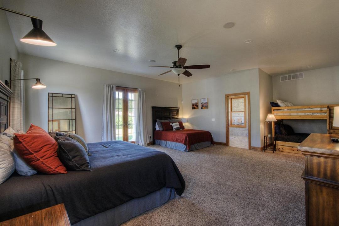 Photo of Bedroom in Deadwood