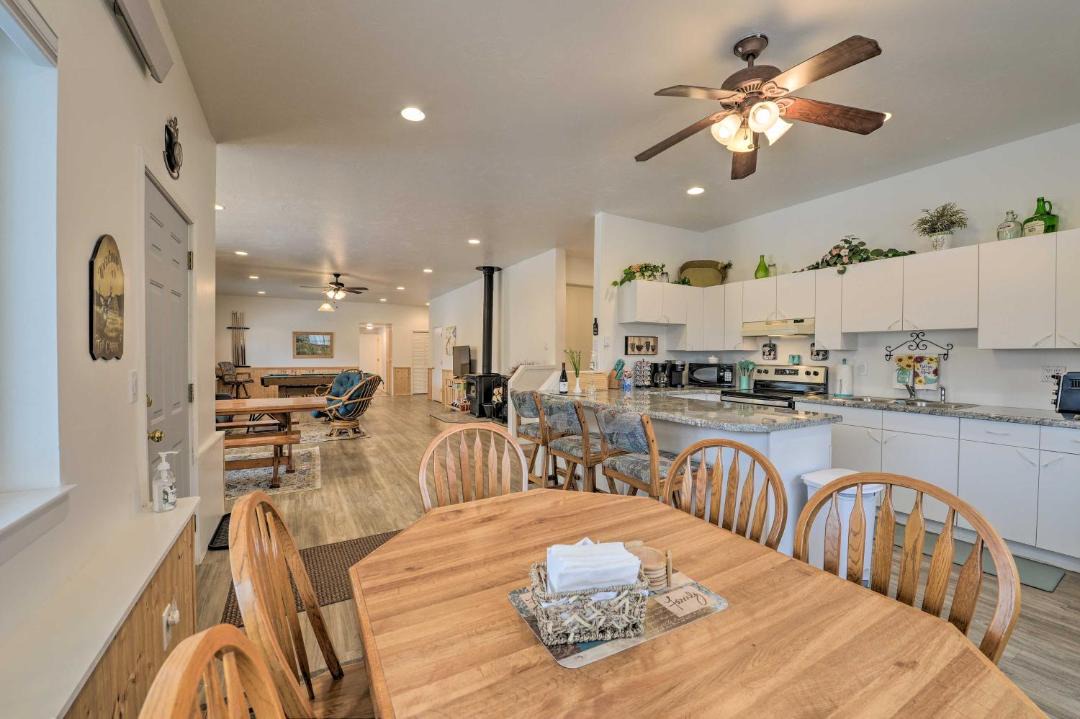 Photo of Livingroom in Star Valley Ranch