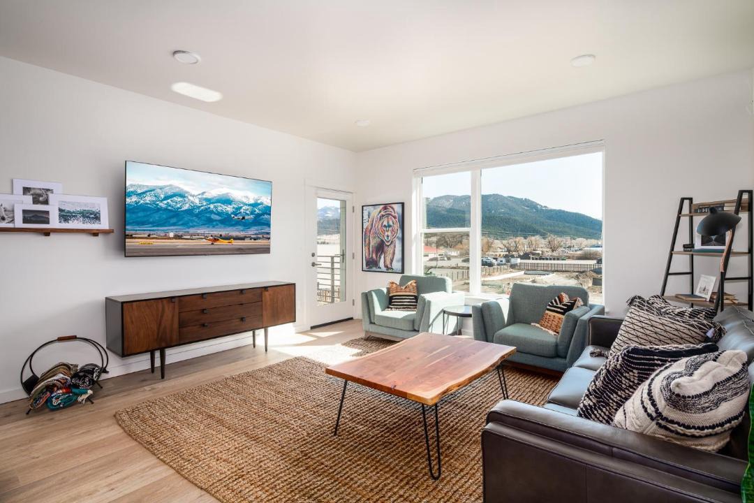 Photo of Livingroom in Livingston