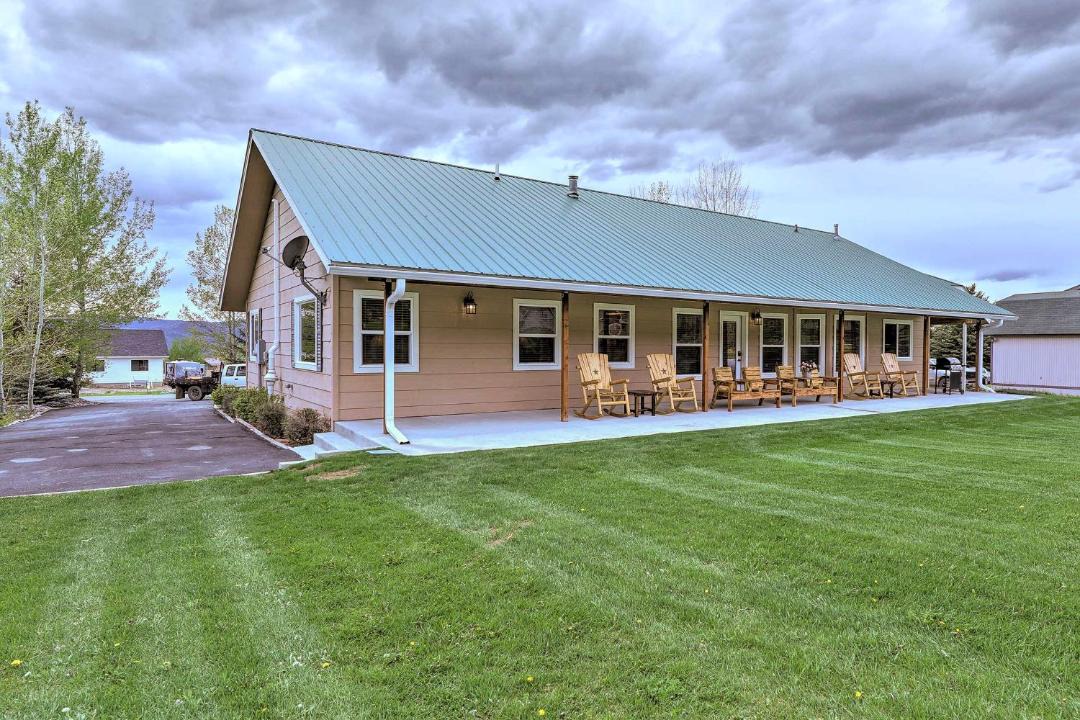 Photo of Buildings in Star Valley Ranch