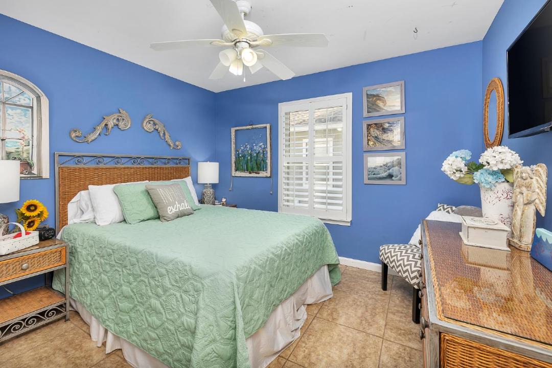 Photo of Bedroom in Saint Simons Island