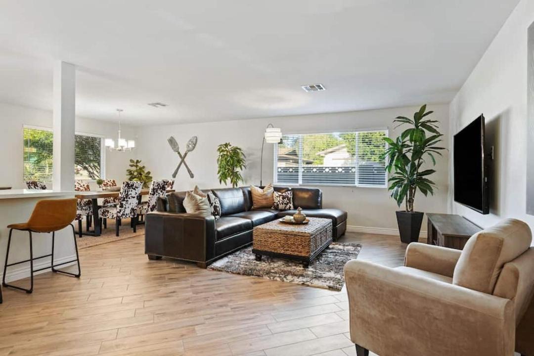 Photo of Livingroom in Heritage Heights