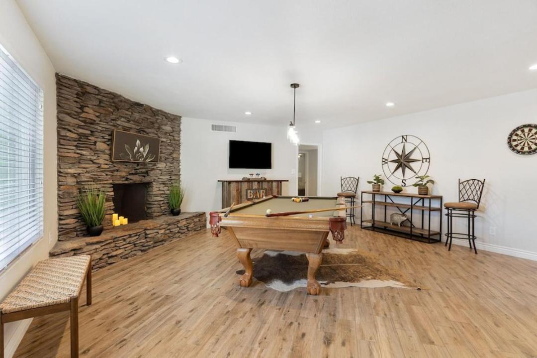 Photo of Livingroom in Heritage Heights