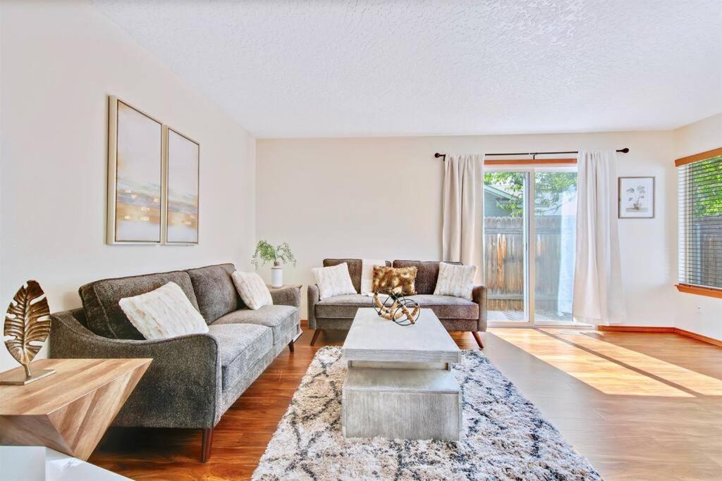 Photo of Livingroom in South Boise Village