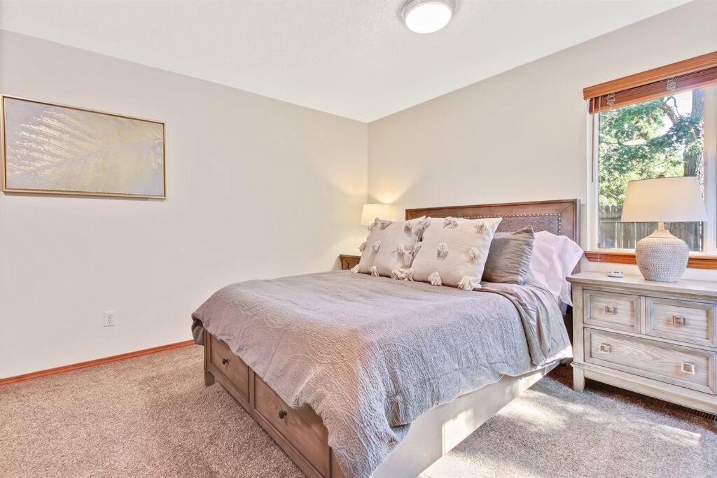 Photo of Bedroom in South Boise Village