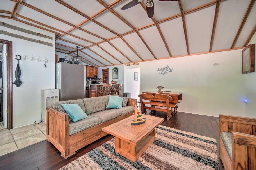 Photo of Livingroom in Westford