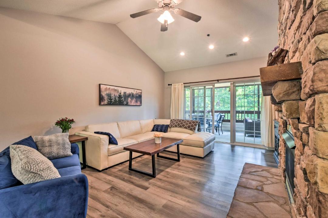 Photo of Livingroom in Clayton