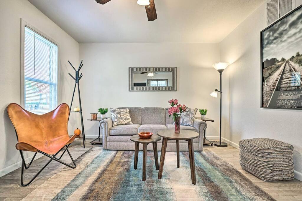Photo of Livingroom in North End
