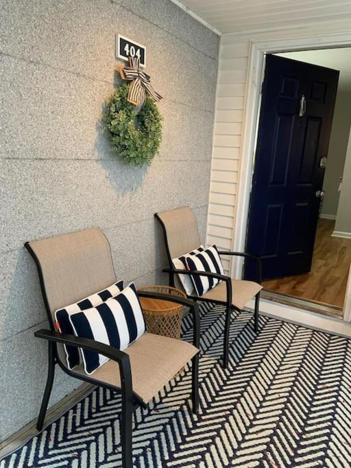 Photo of Livingroom in Saint Simons Heights