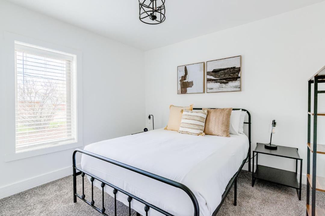 Photo of Bedroom in Victor