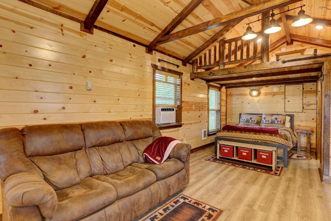 Photo of Livingroom in Dayton
