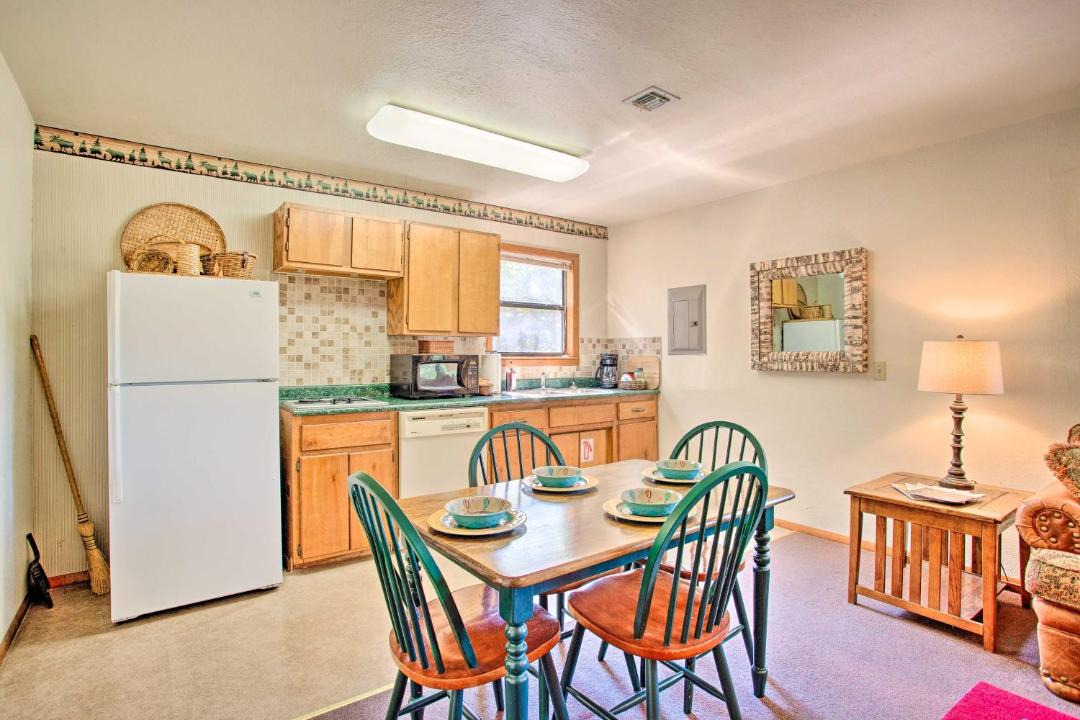 Photo of Livingroom in Davis
