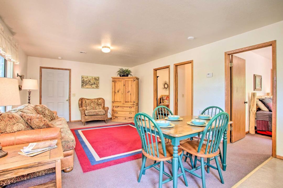 Photo of Livingroom in Davis