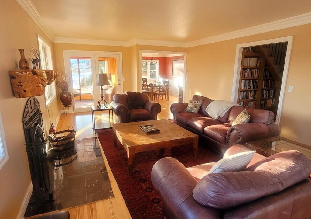 Photo of Livingroom in Emigrant