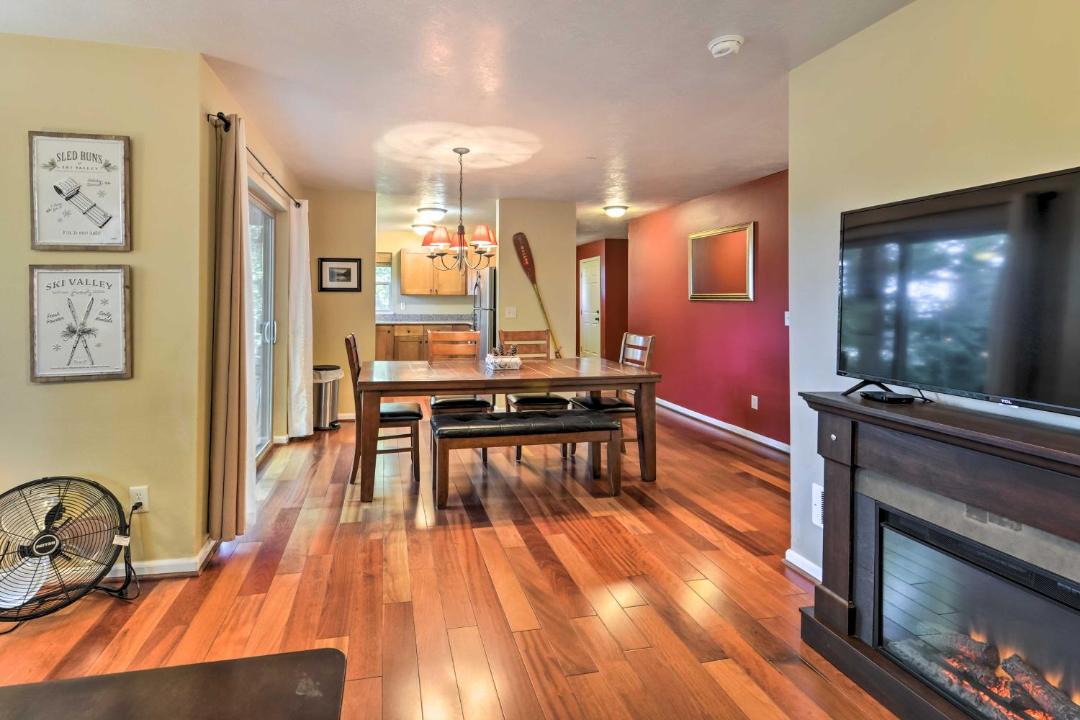 Photo of Livingroom in Sage Hen