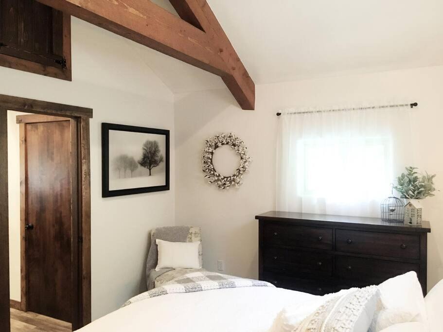Photo of Bedroom in Ronan