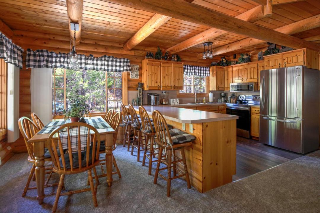 Photo of Livingroom in Island Park
