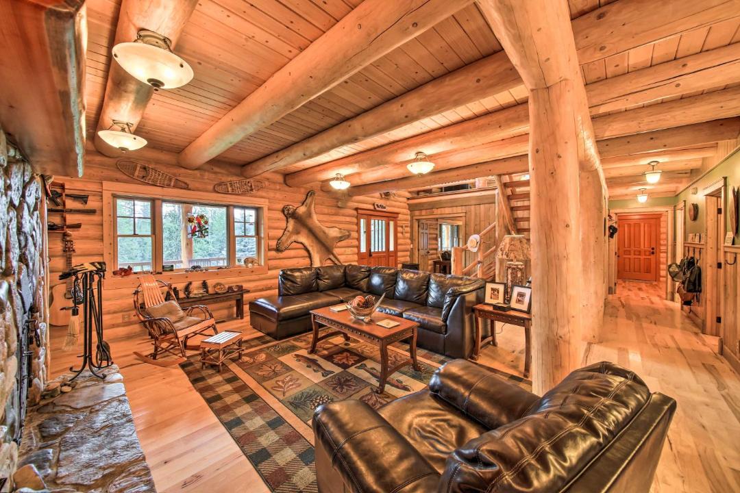 Photo of Livingroom in Troy